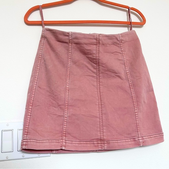 Free People Pink Modern Femme Washed Denim Boho Western Cowgirl Mini Skirt Sz 8 - Picture 4 of 7